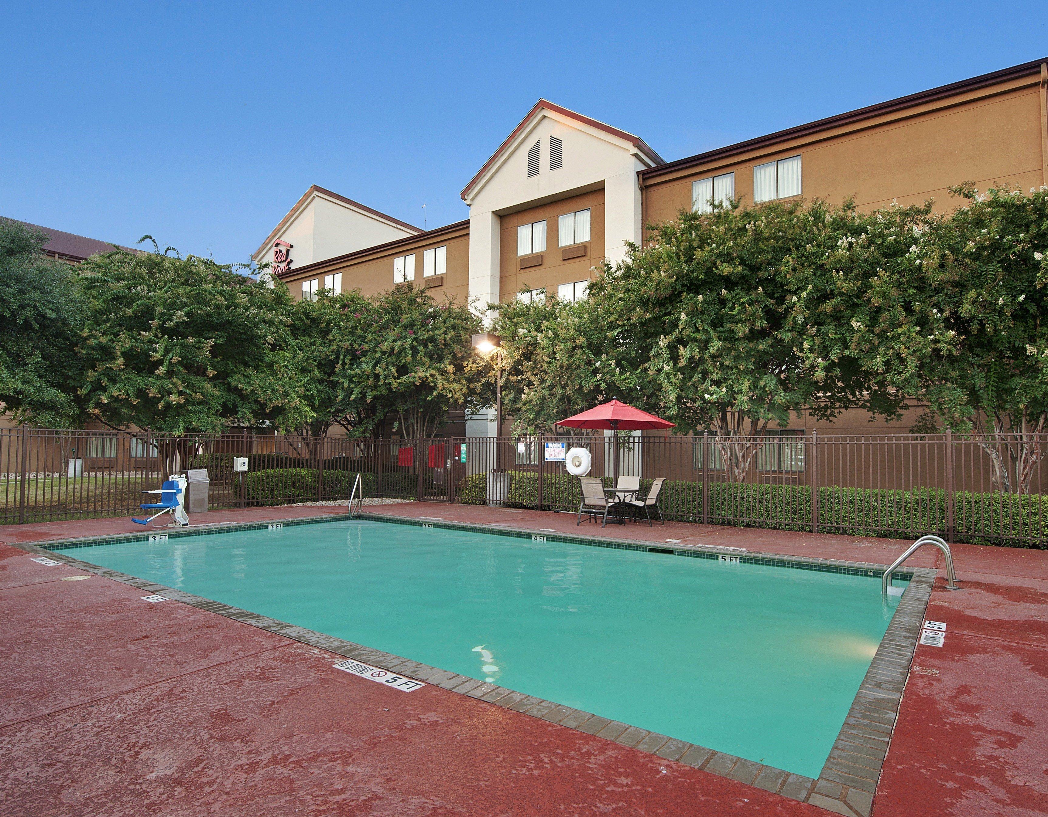 Red Roof Inn Plus+ Austin South מראה חיצוני תמונה